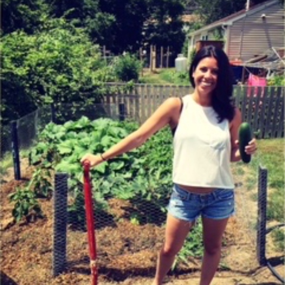 Meet your Posher, Renee - Picture 4 of 4